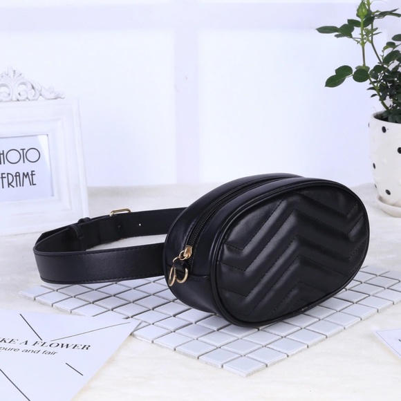 Silver Cherry - Leather Belt Bag - Picture 7 of 8